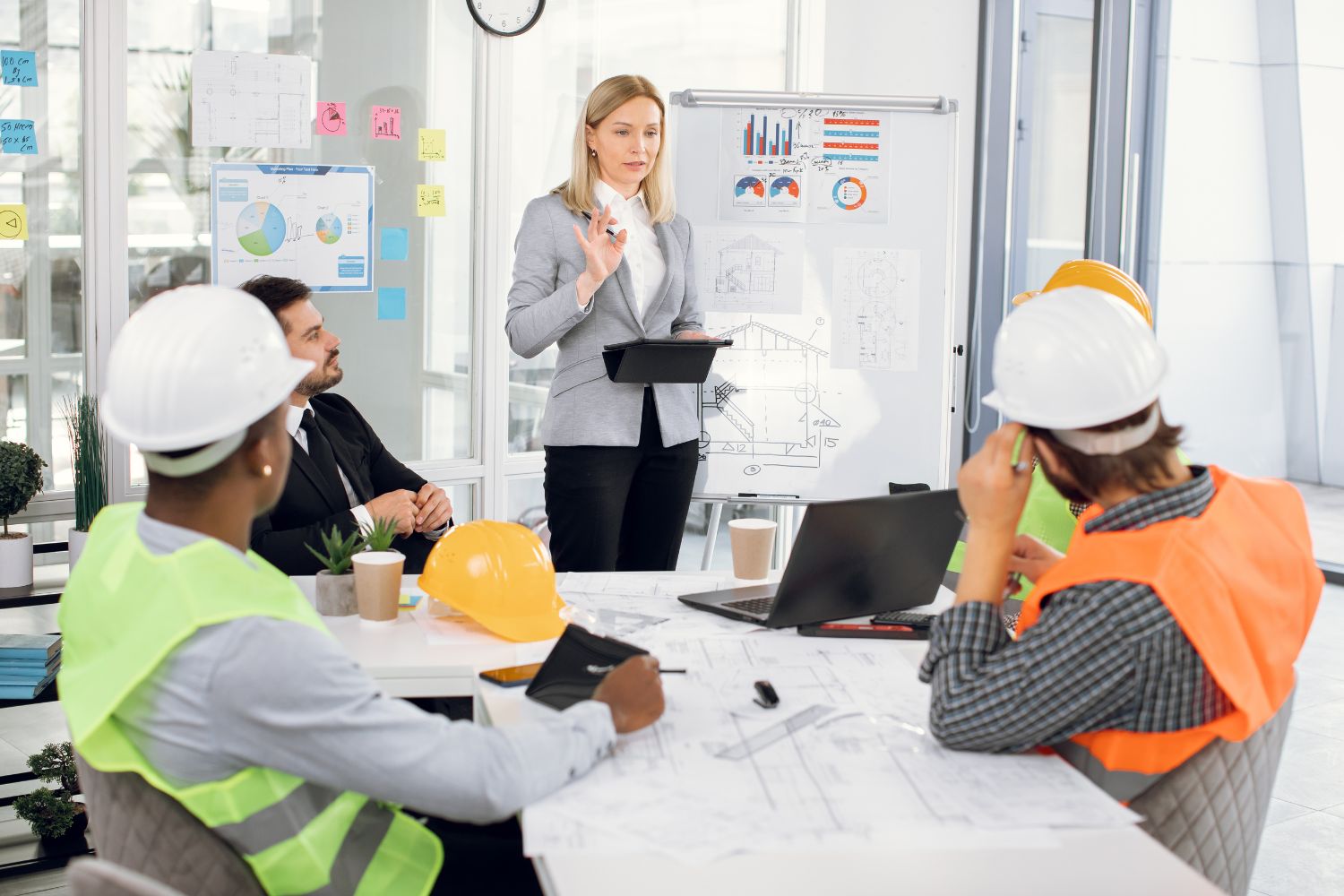 construction team meeting